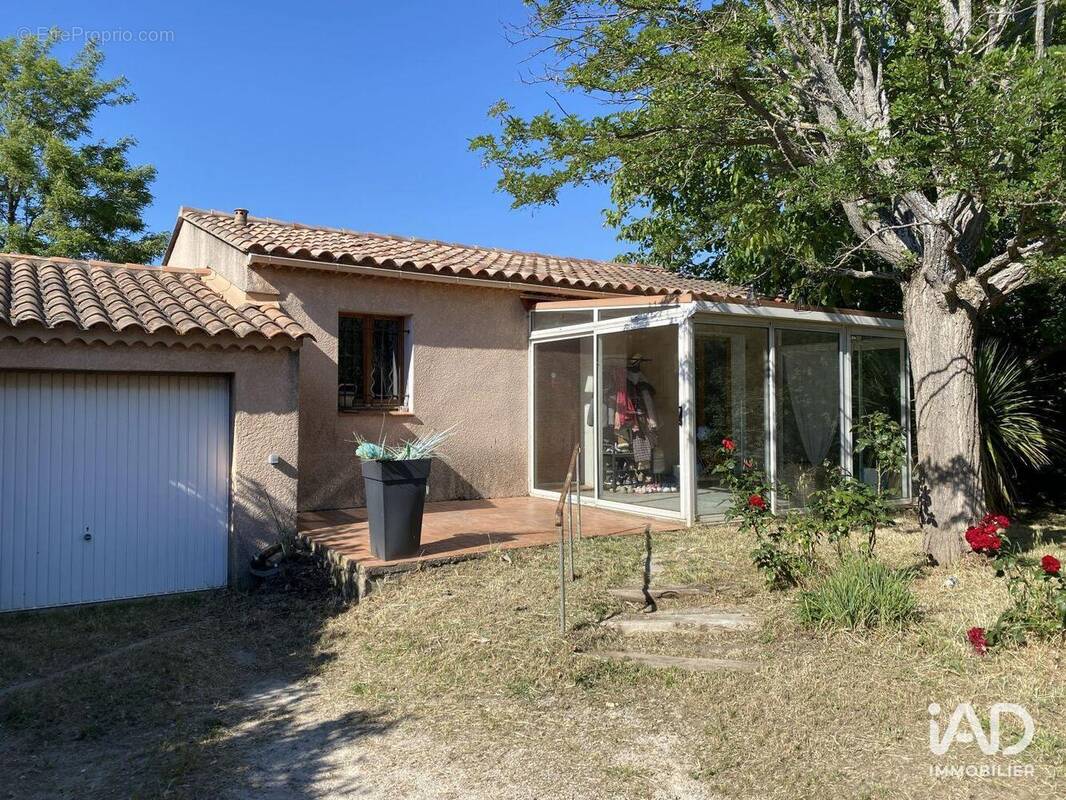 Photo 1 - Maison à TRETS