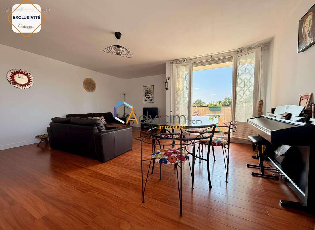 Appartement 82 m² à Orleans  - photo 3