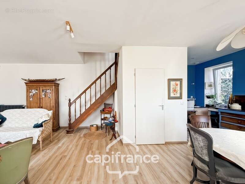 Maison à NOYAL-PONTIVY