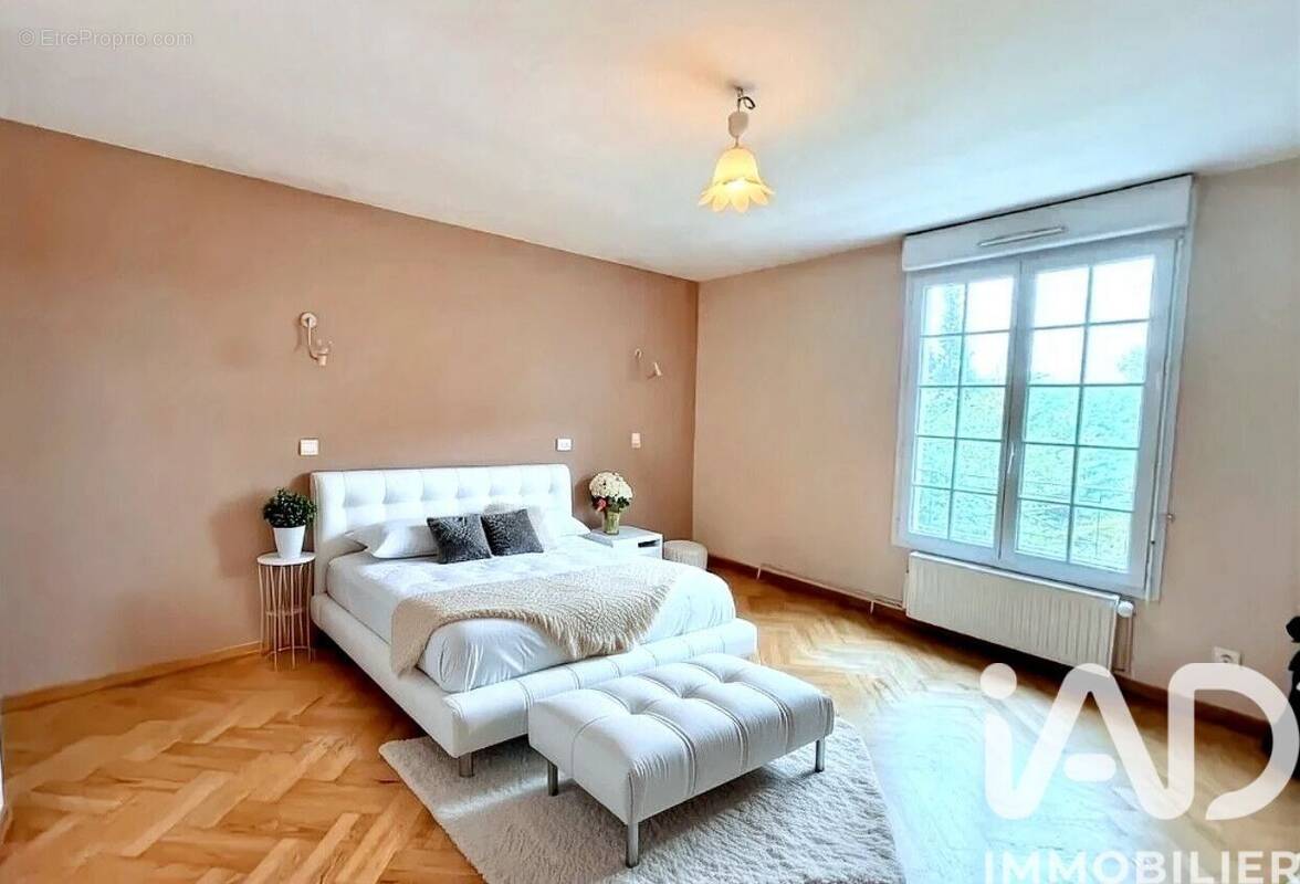 Photo 1 - Maison à SARCELLES