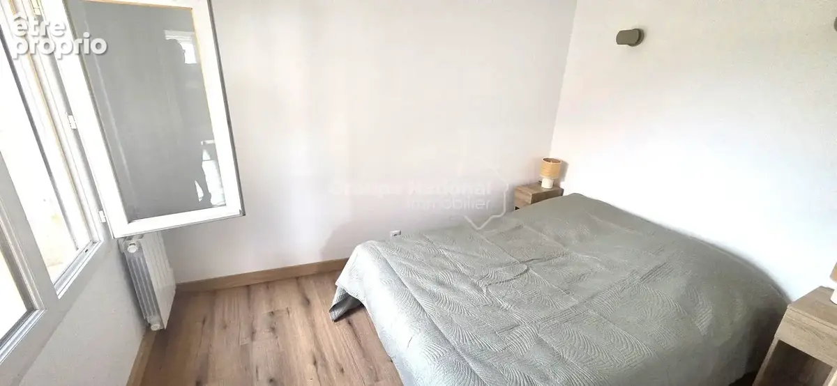 LA COURONNE! Entre le village et la plage, joli appartement entièrement rénové et meublé de type 3 de 47 m² avec garage et place - photo 6