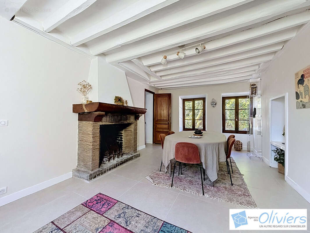 Maison à BOULLAY-LES-TROUX