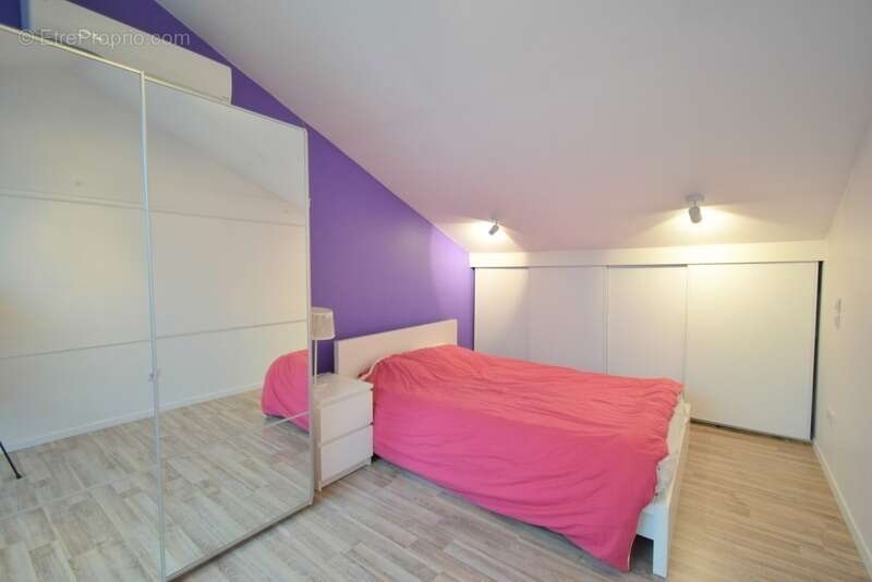 Maison à VILLETTE-D&#039;ANTHON