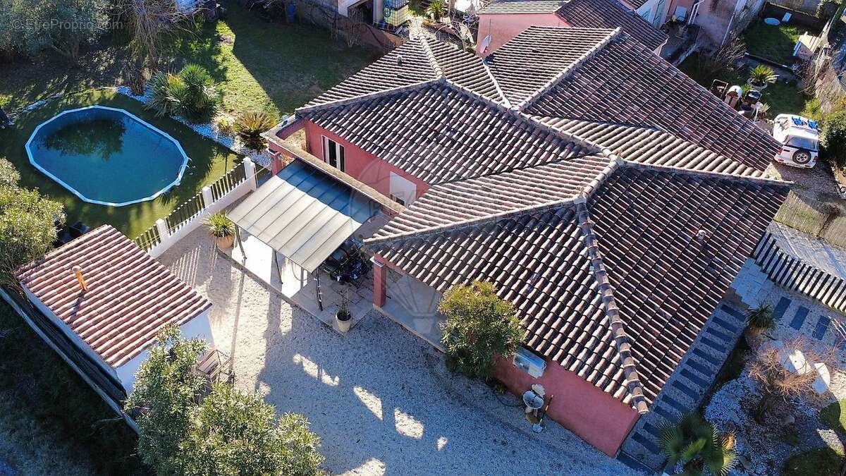 Maison à SAINT-CHRISTOL-LES-ALES