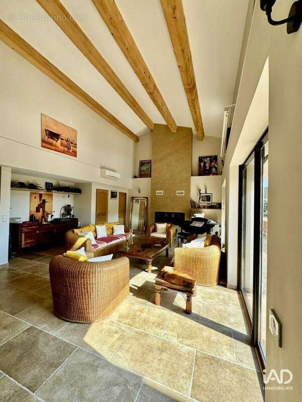 Photo 4 - Maison à PLAN-DE-LA-TOUR