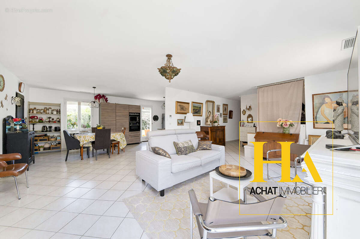 Maison à SAINT-JEAN