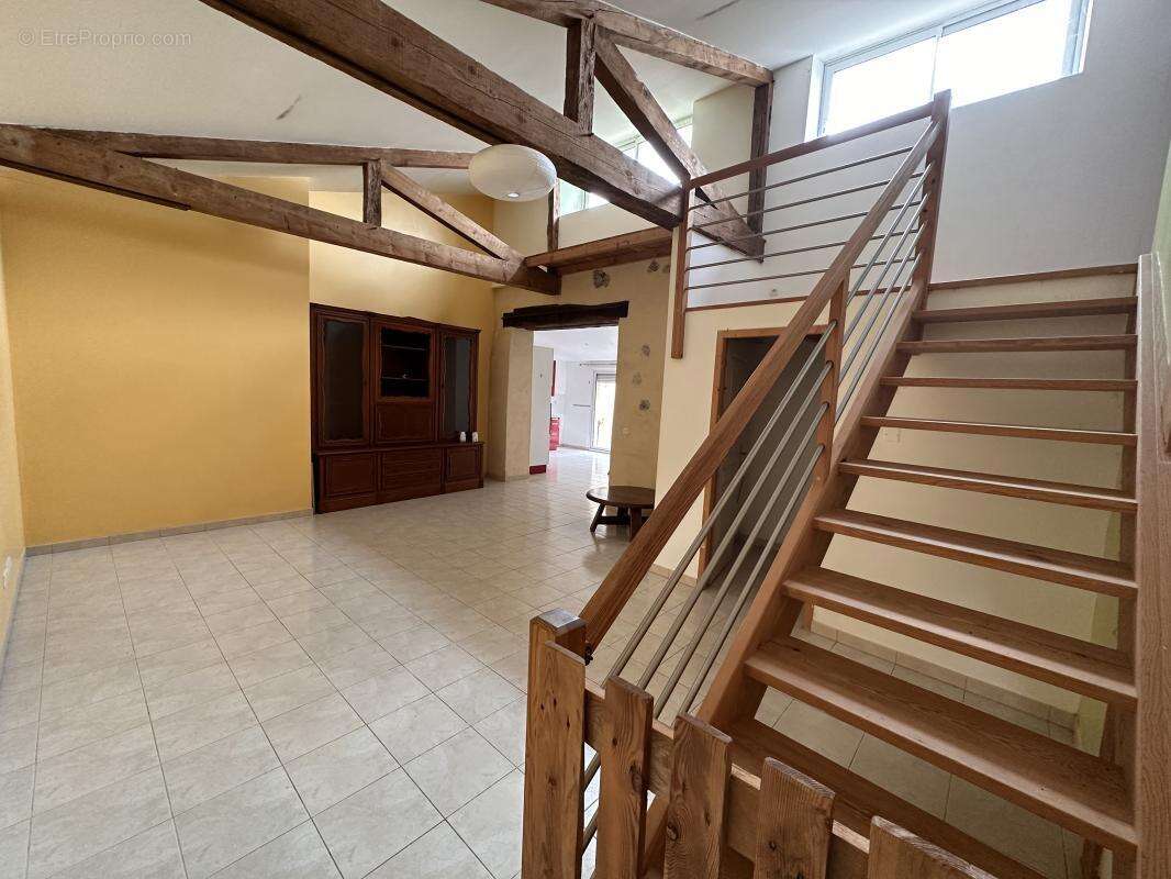 Maison de ville avec jardin vic -fezensac - photo 2