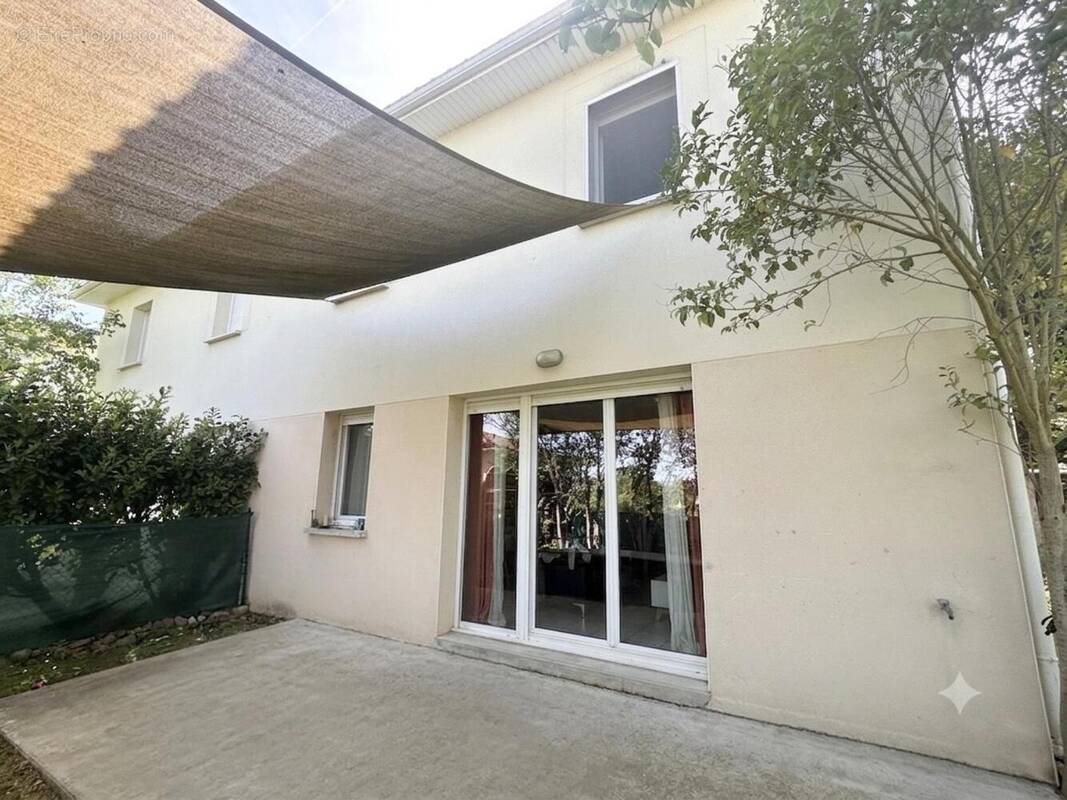 Photo 1 - Maison à CORNEBARRIEU