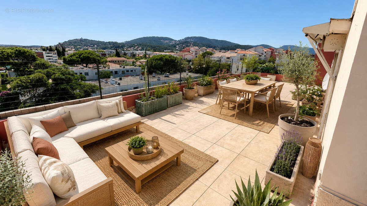 Appartement à HYERES
