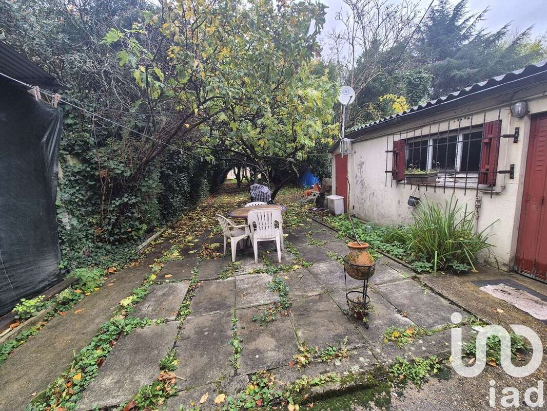 Photo 2 - Terrain à MONTREUIL