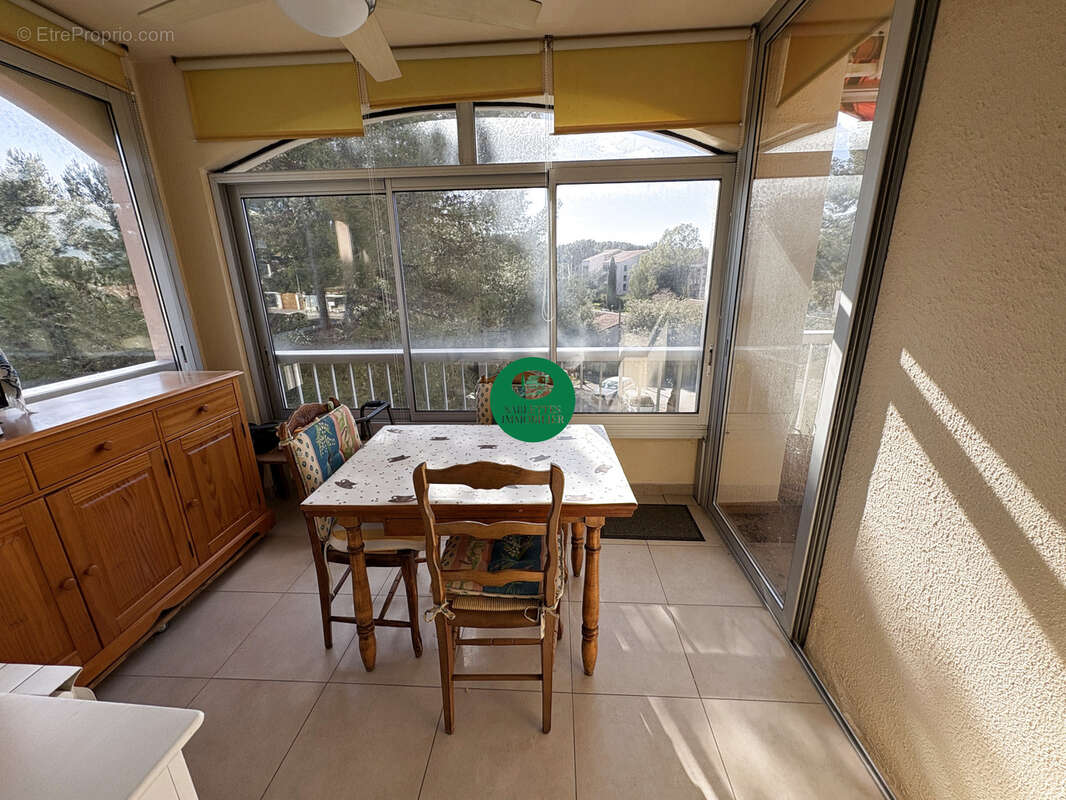 Appartement T3 à vendre Quartier Pin Rolland   Saint-Mandrier-sur-Mer (83) - photo 3