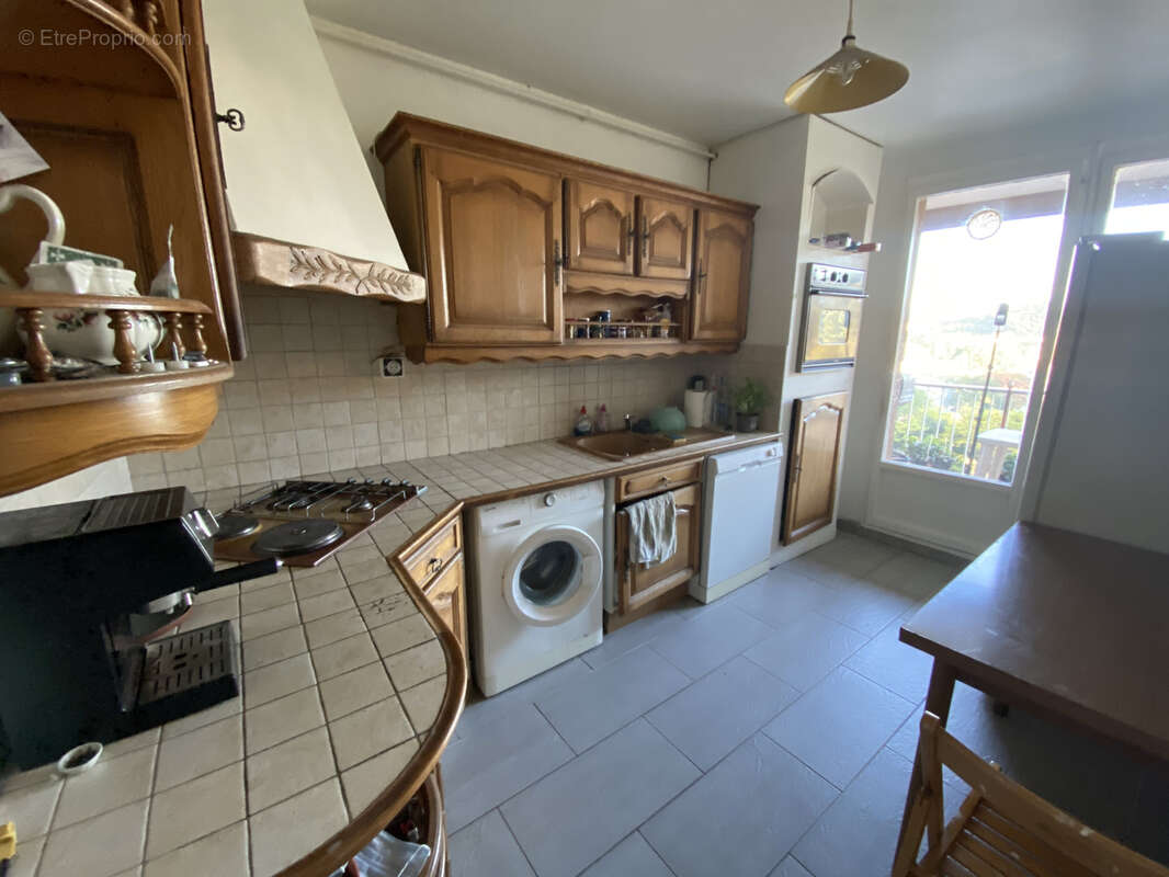 Appartement à MARSEILLE-13E