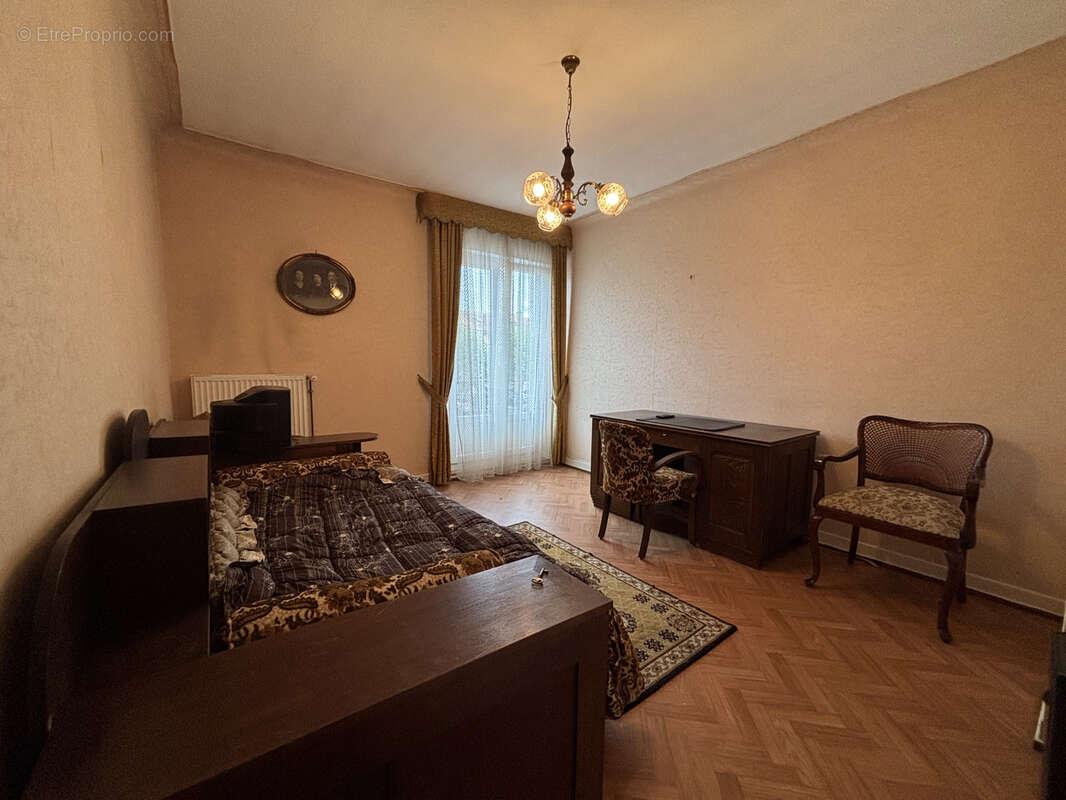 Maison à BOUZONVILLE