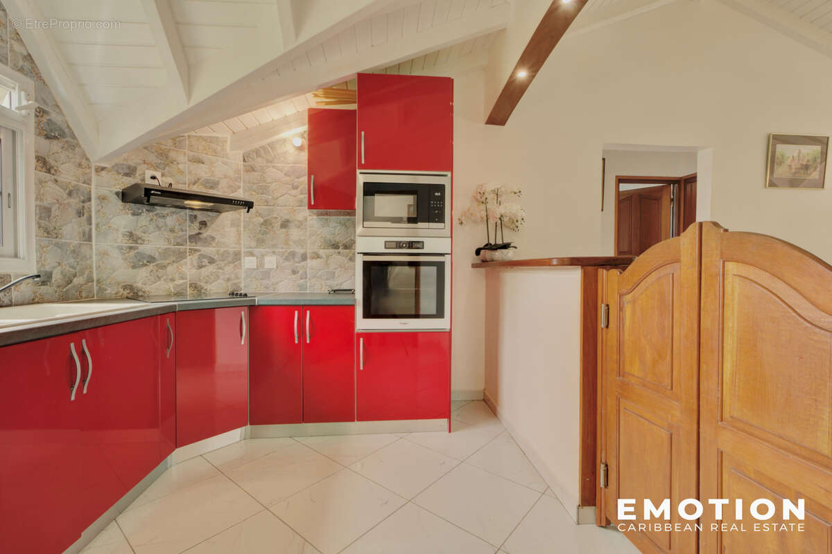 Appartement à POINTE-NOIRE