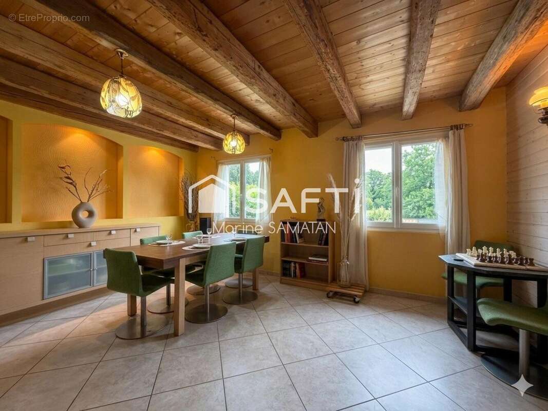 Maison 164 m² à Cernex  - photo 2