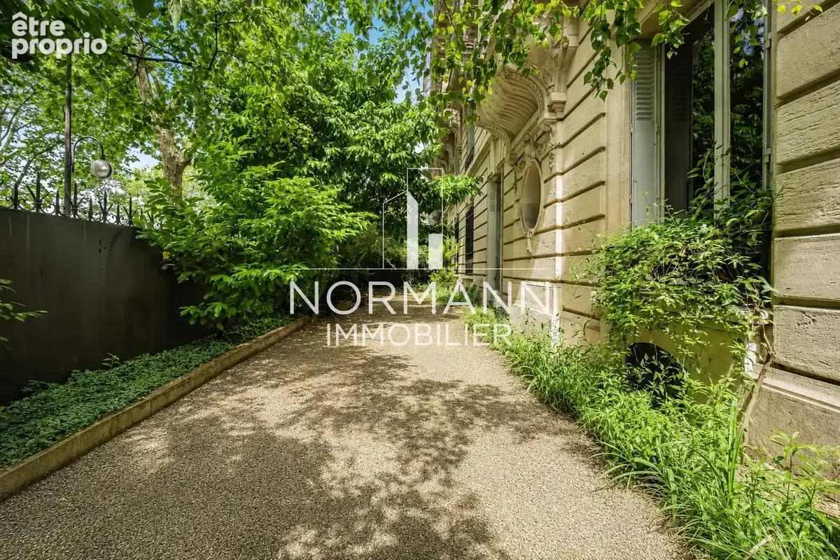 Paris 16 -  porte de la muette / henri martin - rez de jardin - 4 chambres - photo 2