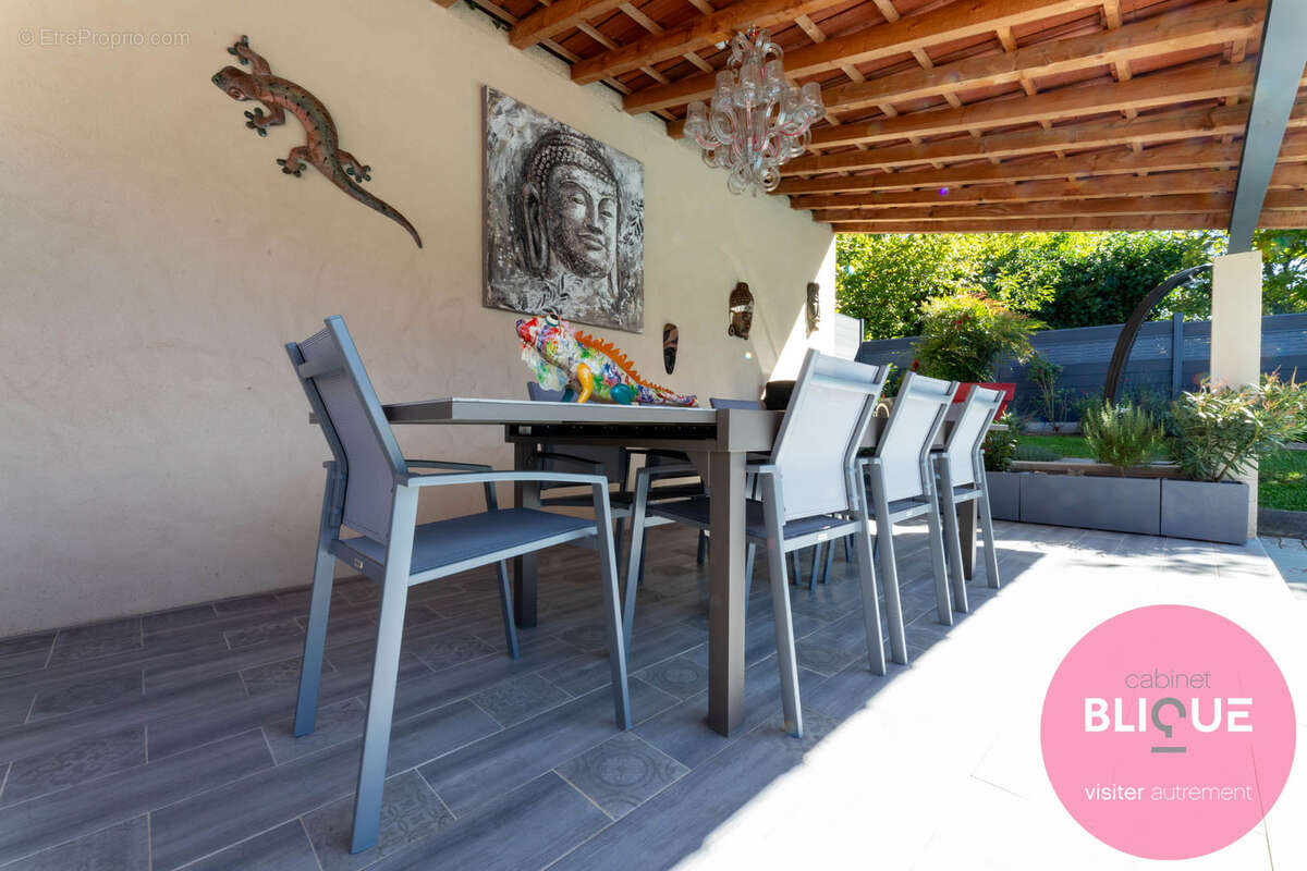 Maison à LAY-SAINT-CHRISTOPHE