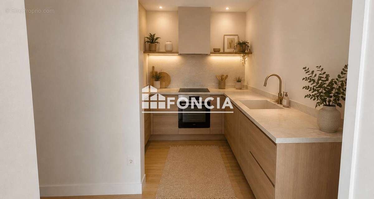 Hyper centre de Lisieux, appartement  avec ascenseur à finir d'aménager - photo 4