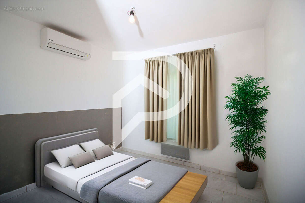 Maison à SAINT-GILLES