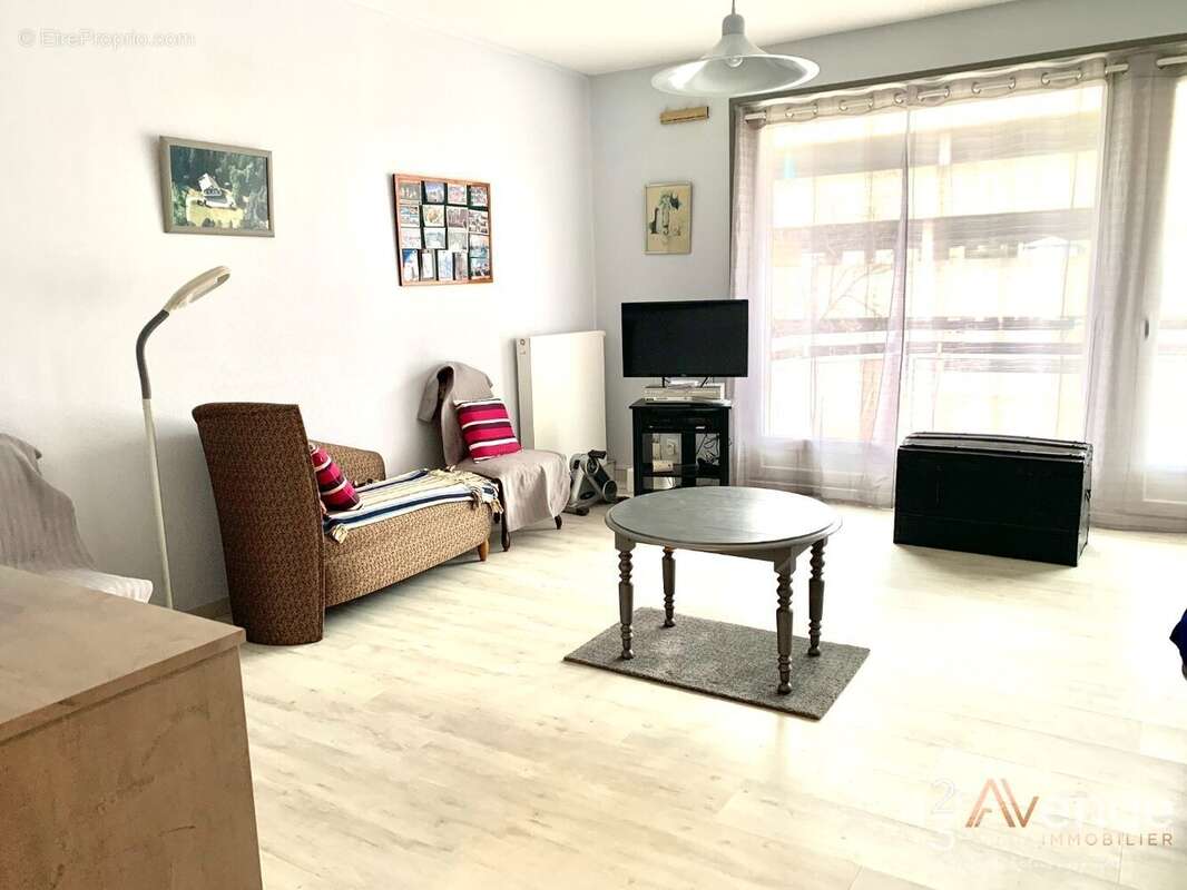 Appartement à SAINT-ETIENNE