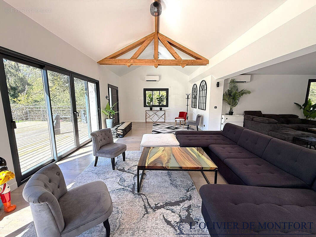 Maison à MONTFORT-L'AMAURY