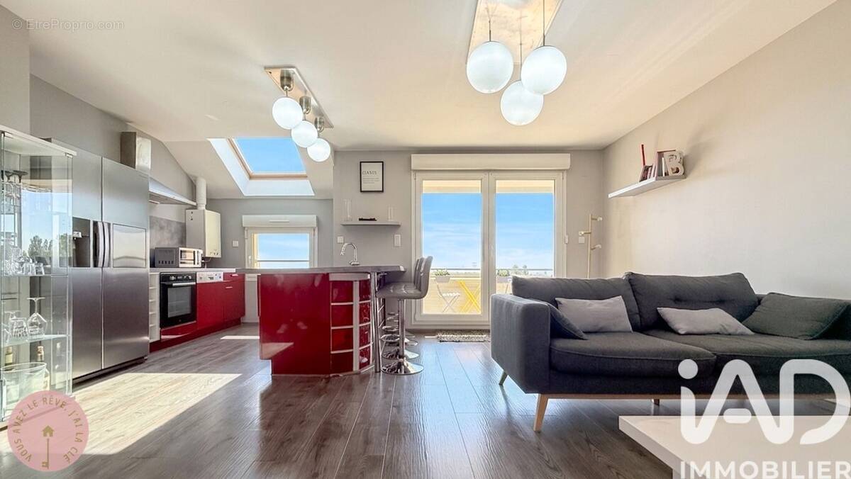 Photo 1 - Appartement à SAINT-PRIVAT-LA-MONTAGNE