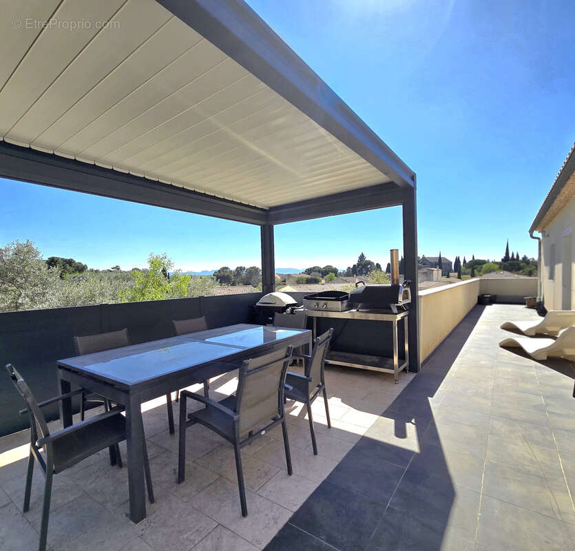 Maison à CAUMONT-SUR-DURANCE