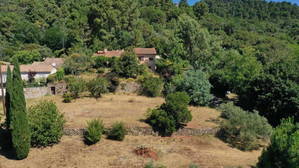 Maison à LASALLE