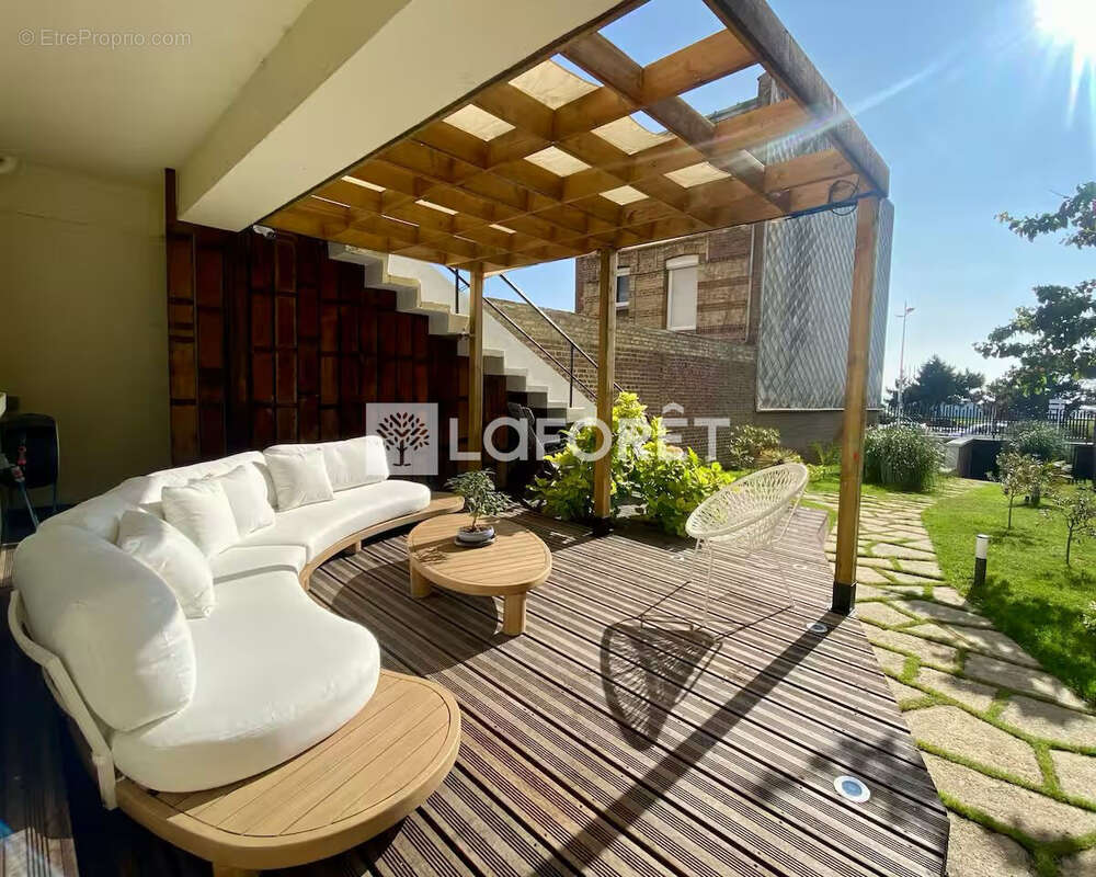 Immeuble Le Havre 4 pièce(s) 260 m2 - photo 2