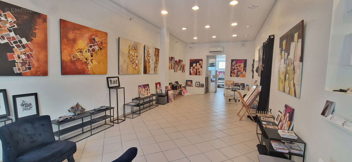 Commerce à GRENOBLE