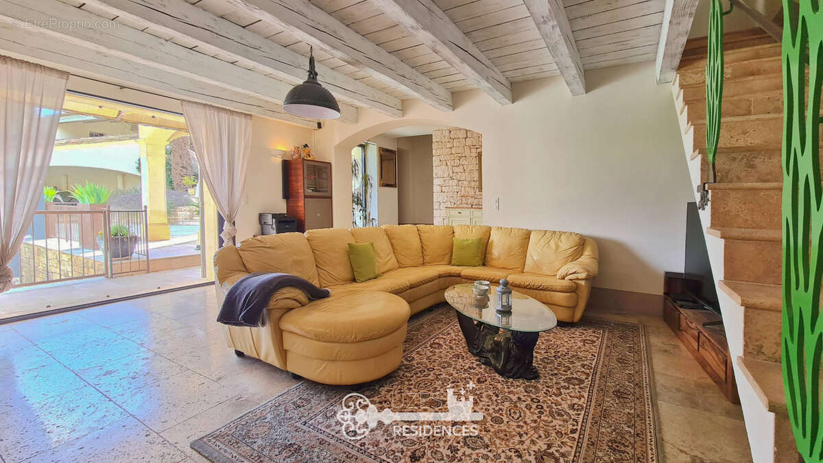 Maison à GOUDARGUES