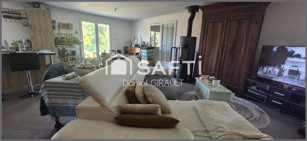 Maison 95 m² à Saint-Andre-De-Lidon  - photo 9