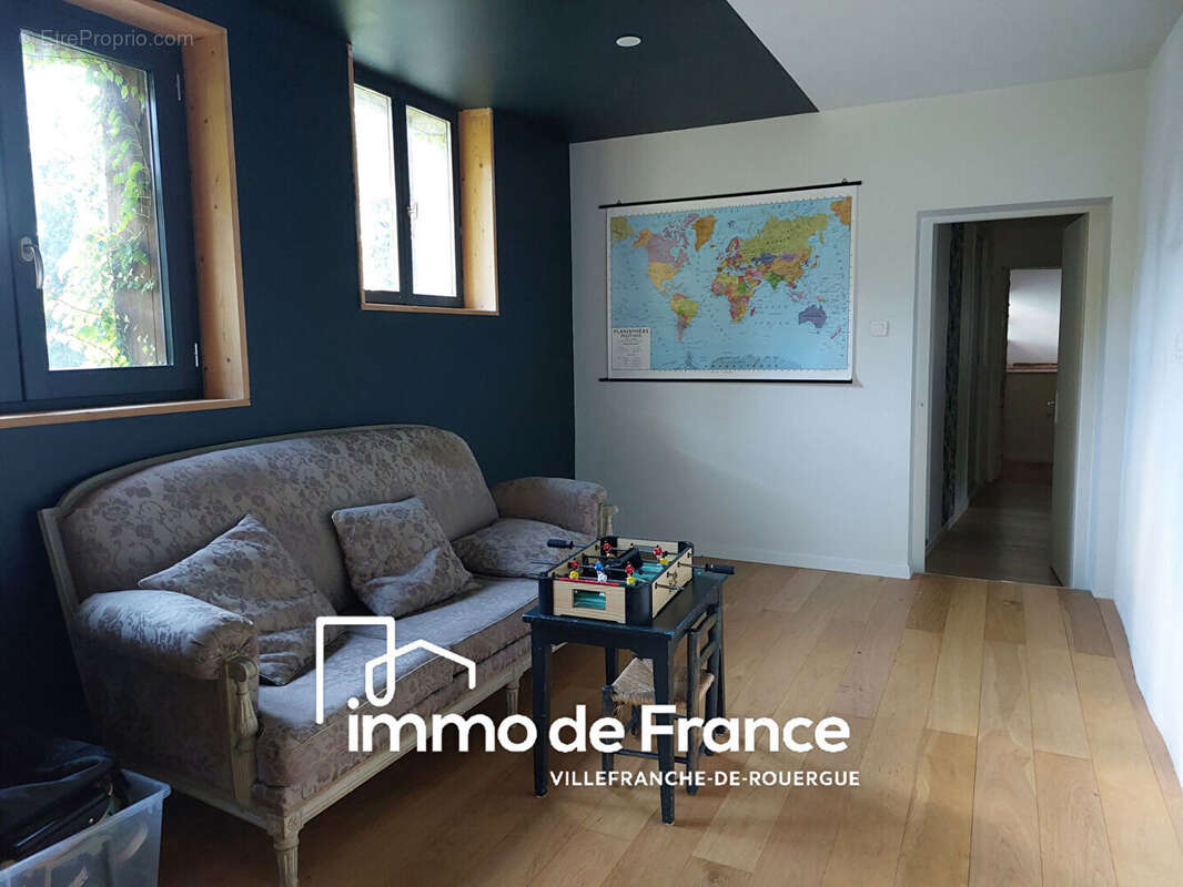 Maison à LA SALVETAT-PEYRALES