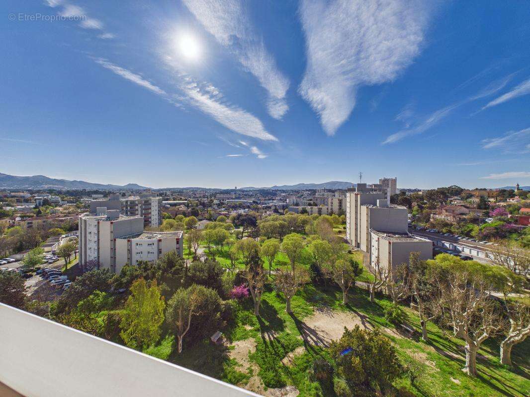 Appartement à MARSEILLE-13E