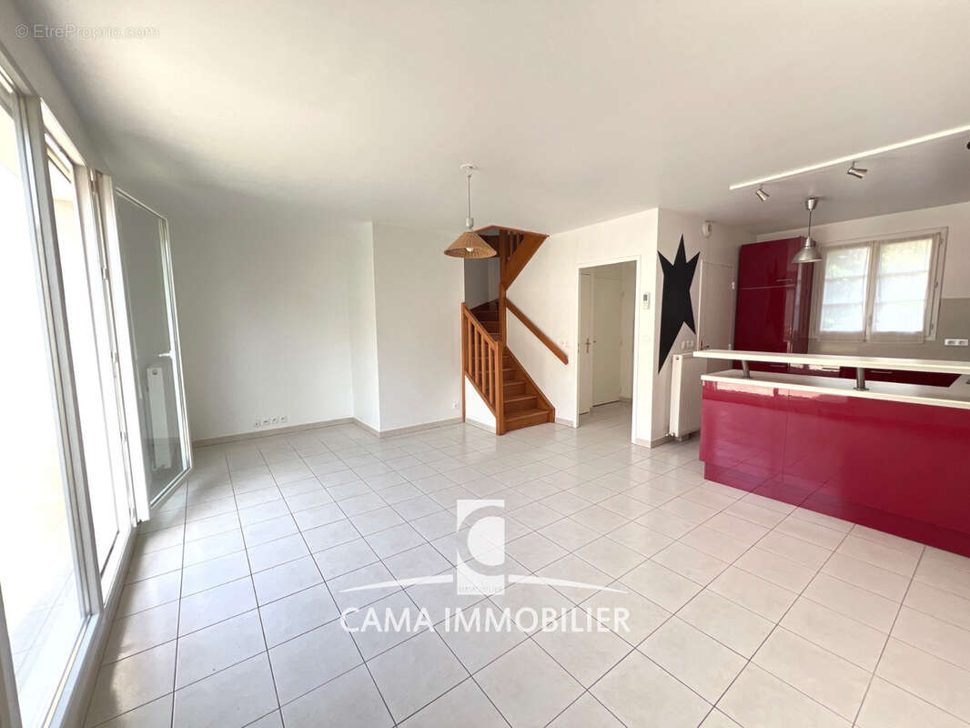 Appartement à CHATEAUFORT