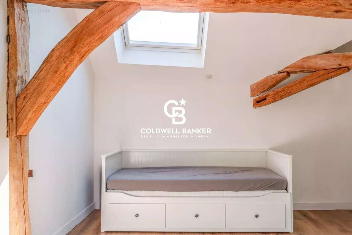 Maison à VERNOU-SUR-BRENNE