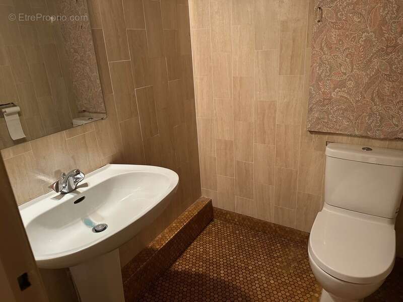 Appartement à PARIS-7E