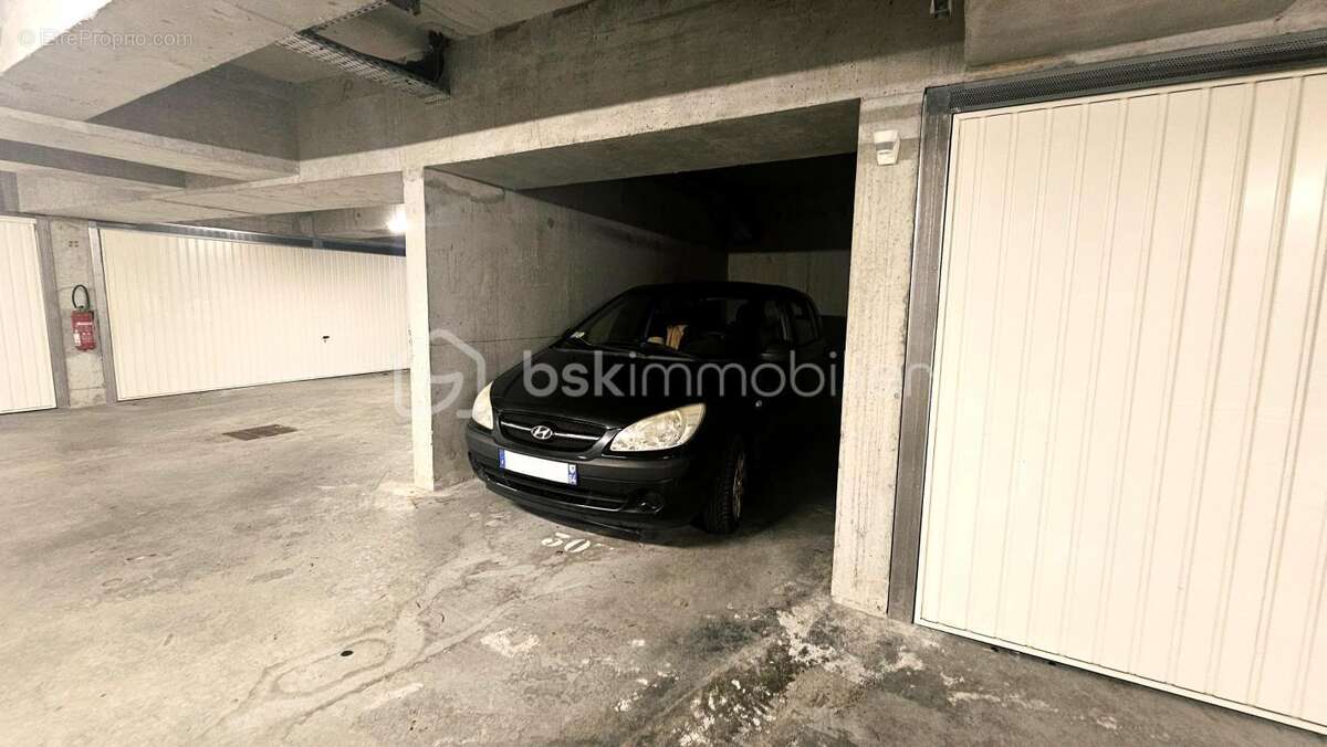 Parking à ANGLET