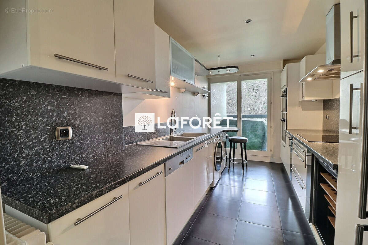 Appartement Rueil Malmaison 6 pièces 118 m2 - photo 5
