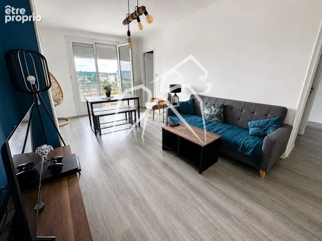 Appartement T5  Rouen 76100  Ascenseur et stationnement  78m² Vue cathédrale - photo 8