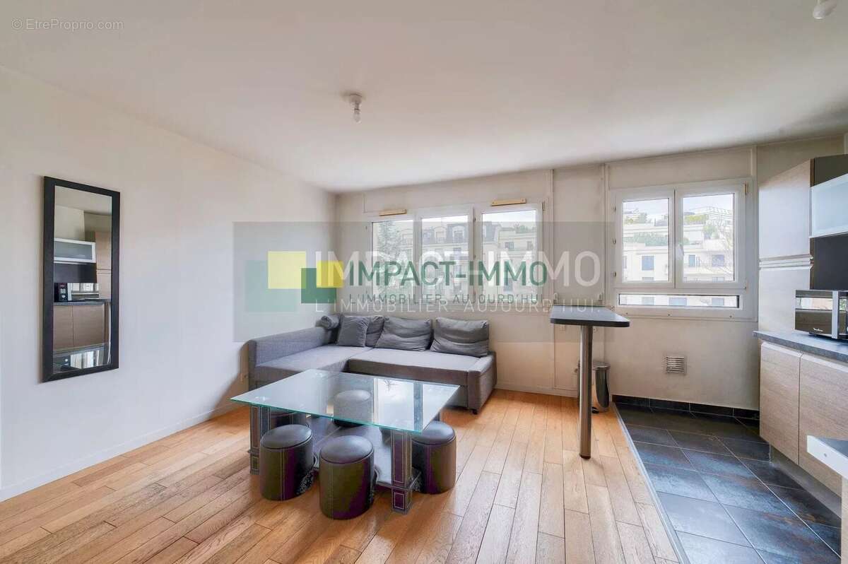 Appartement à LEVALLOIS-PERRET