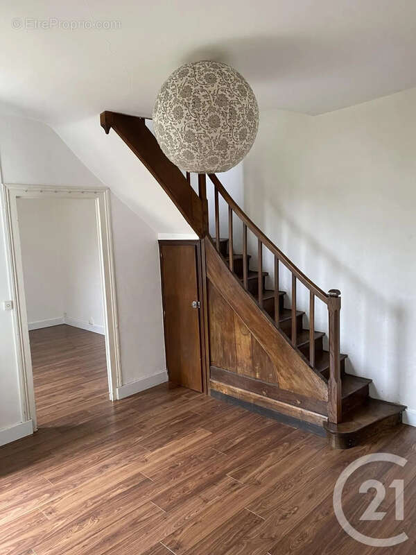 Maison 74 m² à Angouleme  - photo 3