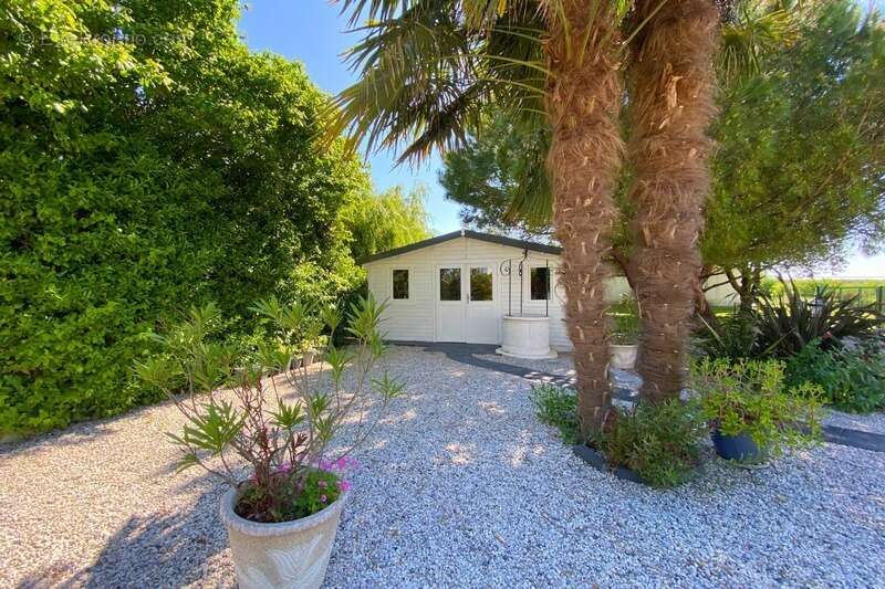 Maison à PORT-DES-BARQUES