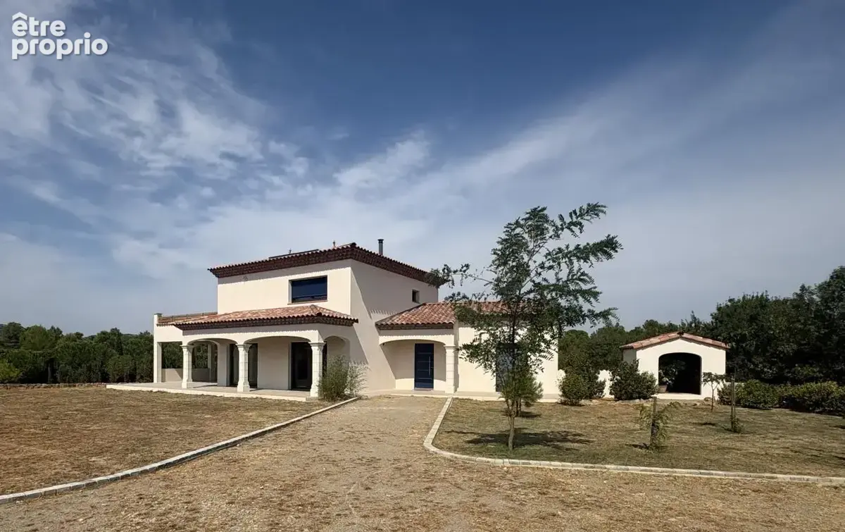 Maison à MONTSERET