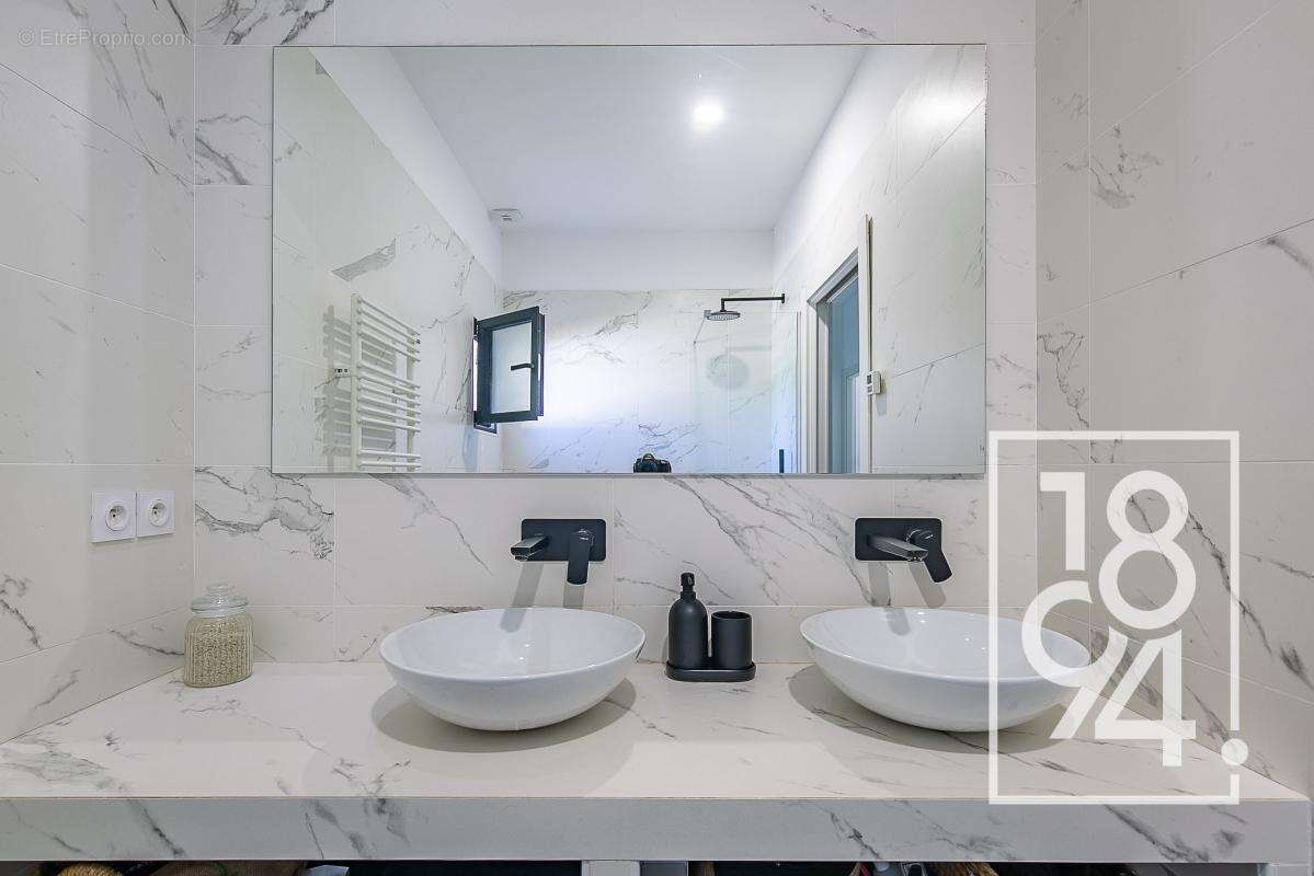 Maison à LA DESTROUSSE