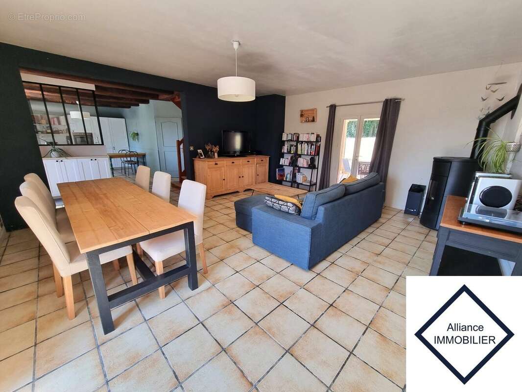 Maison 118 m² à Montauban-De-Bretagne  - photo 3