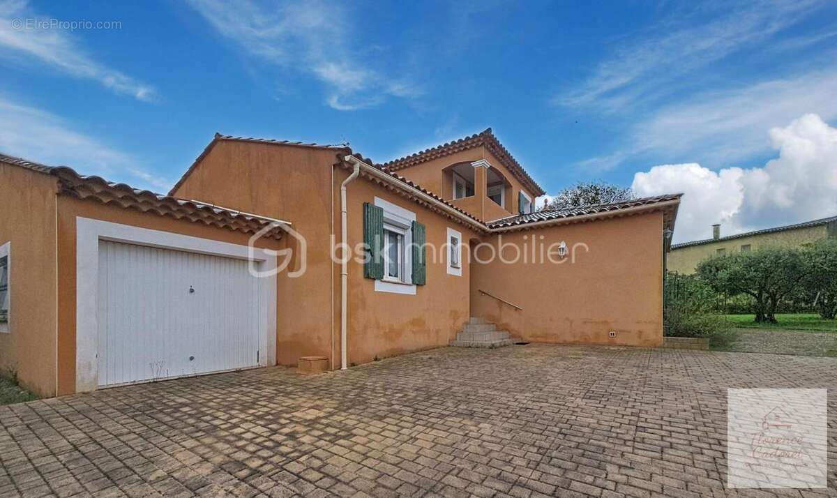 Maison à UZES