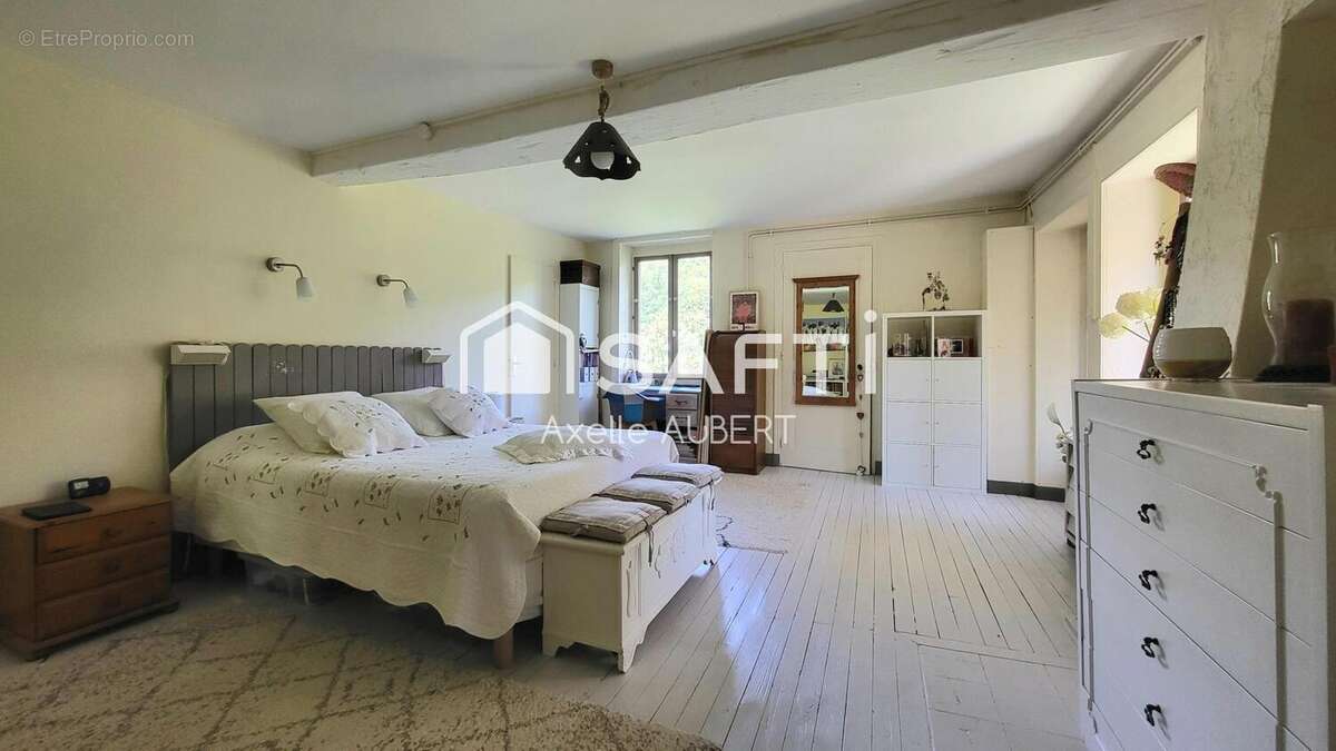 Photo 9 - Maison à VAUX-EN-BUGEY