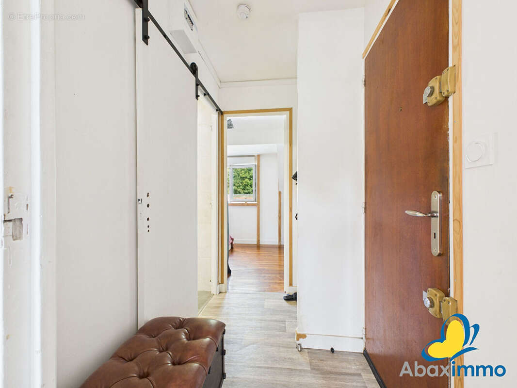 Appartement à MONDEVILLE