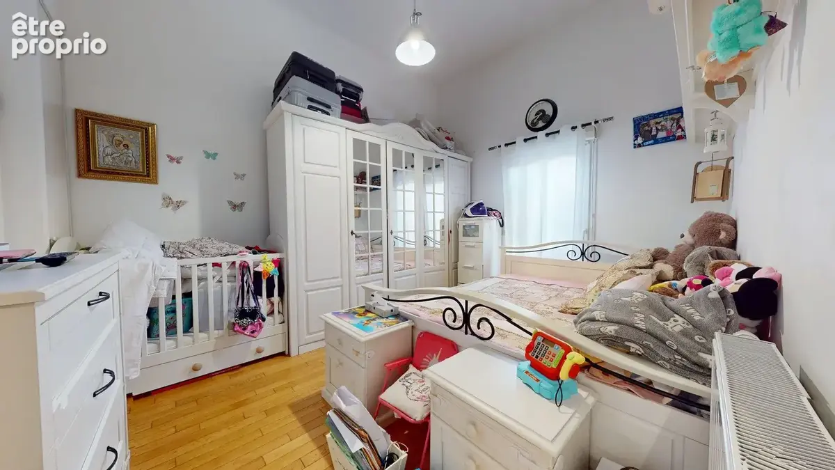 DRANCY_Appartement F2 avec terrasse et jardin privatif, parking. - photo 7